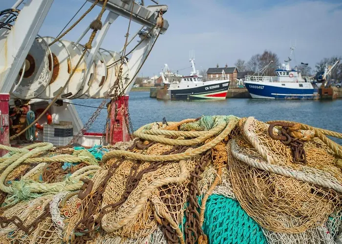 Modern Townhouse In With Secure Parking