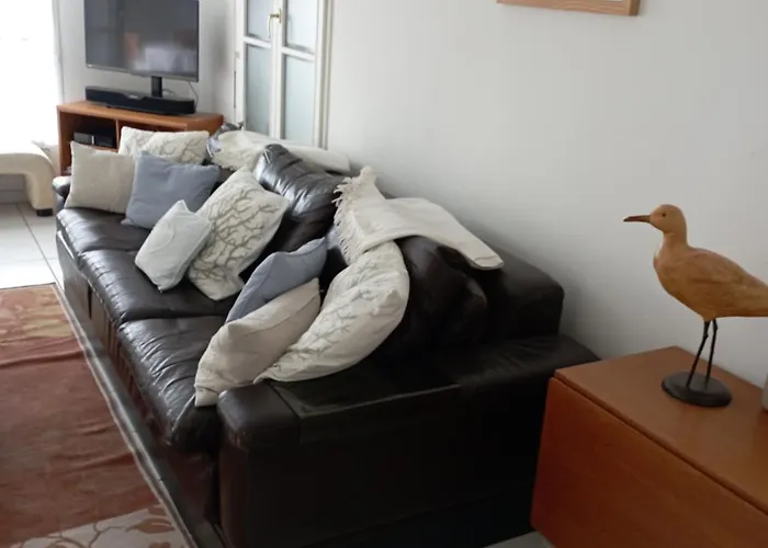 Modern Townhouse In With Secure Parking 옹플뢰르