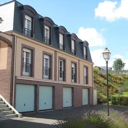 Casa de Férias Modern Townhouse In With Secure Parking *